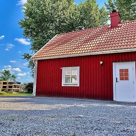 Eget Hus Med Bra Laege Och Toppstandard ลินเชอปิง ภายนอก รูปภาพ