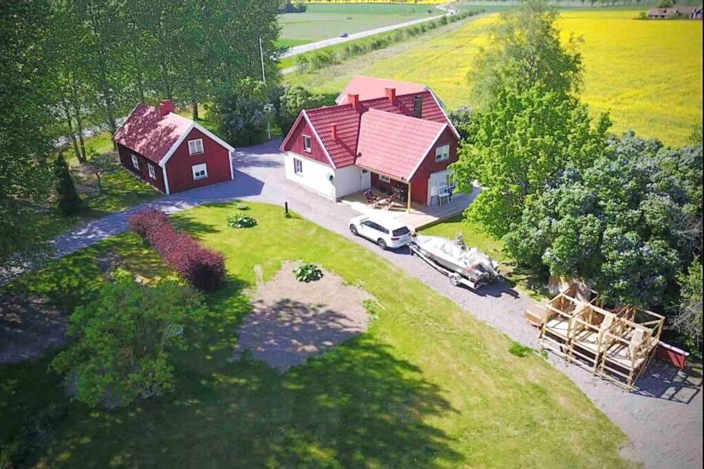 Eget Hus Med Bra Laege Och Toppstandard ลินเชอปิง ภายนอก รูปภาพ