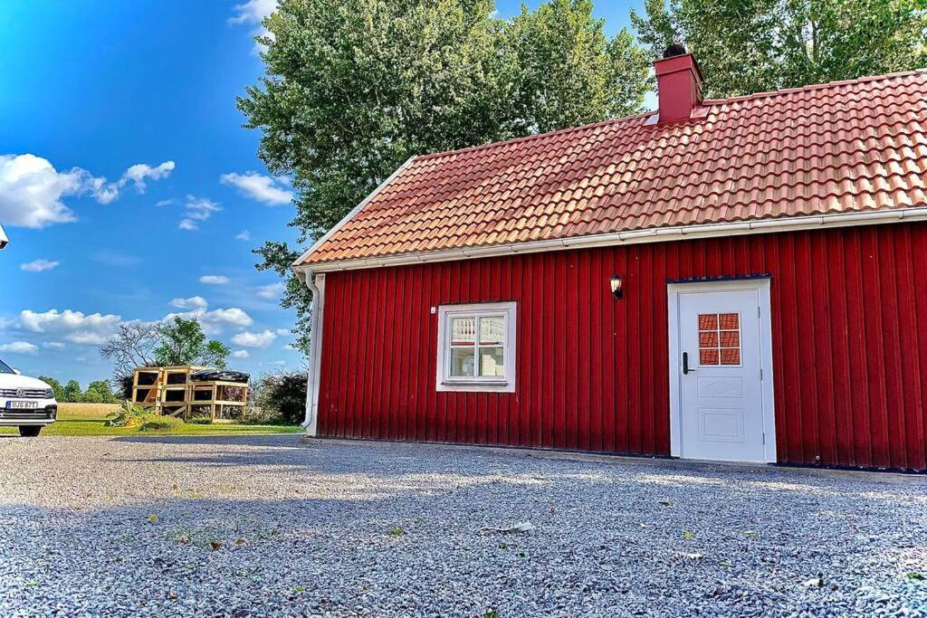 Eget Hus Med Bra Laege Och Toppstandard ลินเชอปิง ภายนอก รูปภาพ